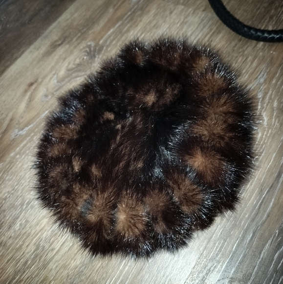 Vintage Mink Fur Hat - Picture 2 of 2